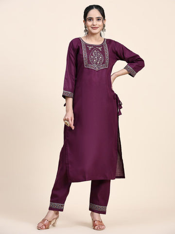 This exquisite Designer Kurta Suit Set
