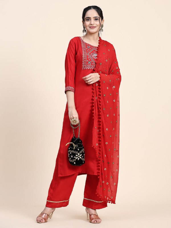 This stunning Designer Kurta Suit Set