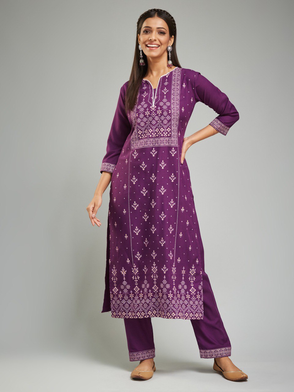 This stunning Designer Kurta Suit Set